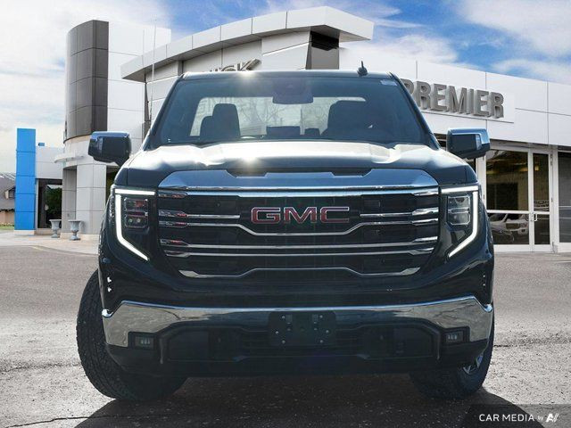 2025 GMC Sierra 1500 SLT in Cars & Trucks in Windsor Region - Image 2