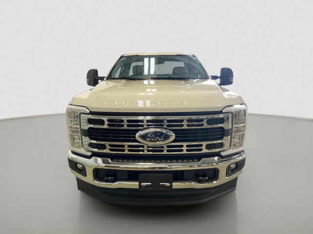 2025 Ford Super Duty F-250 SRW XLT 4WD Reg Cab 8' Box in Cars & Trucks in Moose Jaw - Image 2