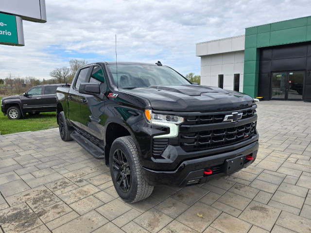 2023 Chevrolet Silverado 1500 in Cars & Trucks in Ottawa - Image 3