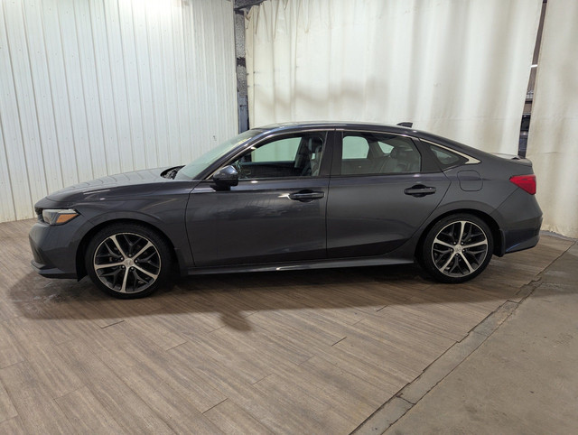2022 Honda Civic Touring No Accidents | Remote Start | Leather in Cars & Trucks in Calgary - Image 4