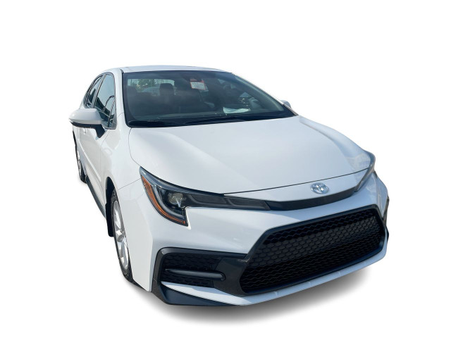 2022 Toyota Corolla SE / Camera / Bluetooth / Tissus / Navi Bien in Cars & Trucks in Laval / North Shore - Image 4