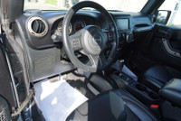 SAFETY INCLUDED ONE OWNER FREE ACCIDENT 18 JEEP SERVICE HISTORY LOCAL ONTARIO CAR Very Clean Jeep Wr... (image 9)