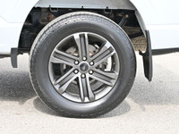 THUNDERSTRUCK! This 2022 Ford F-150 XLT SuperCrew 4x4 is a High-Tech Hauler That's Bolder Than a Lig... (image 5)