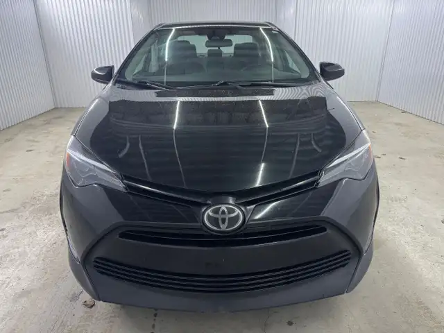 2019 Toyota Corolla LE Sièges Chauffants Écran Bluetooth Caméra  in Cars & Trucks in Shawinigan - Image 3