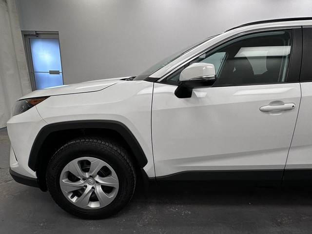 2021 Toyota RAV4 LE Heated Seats - Blind Spot Monitoring - AW... in Cars & Trucks in Lethbridge - Image 2