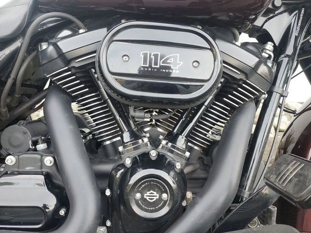 2019 Harley-Davidson FLHRXS - Road King Special in Touring in Calgary - Image 2