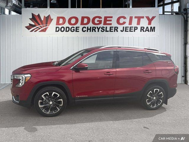 2022 GMC Terrain SLT in Cars & Trucks in Saskatoon - Image 2