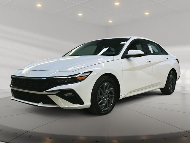 2024 Hyundai Elantra PREFERRED in Cars & Trucks in Laval / North Shore