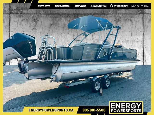 2020 Avalon CATALINA QUAD LOUNGE 2385 QL in Powerboats & Motorboats in Oakville / Halton Region - Image 4