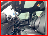 CARFAX VERIFIED, CLEAN TITLE, NO ACCIDENTS, SERVICE RECORDS !!! 193,000 KM AUTOMATIC TRANSMISSION BL... (image 6)