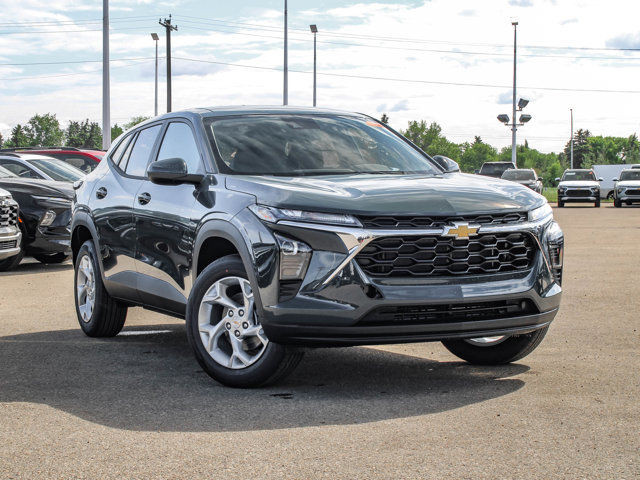 2025 Chevrolet Trax LS in Cars & Trucks in Edmonton - Image 2