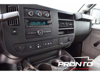 GMC SAVANA 3500 Cube 14 pieds Deck Moteur 6.6L V8 Essence - Garantie Complete du manufacturier 53km... (image 8)