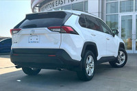 FINANCE OR LEASE PURCHASE PRICE: $30500 + HST + Finance/Lease Fee + Licensing CASH PRICE: $32500 + H... (image 5)