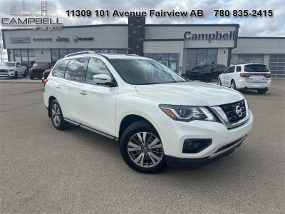 2020 Nissan Pathfinder SL Premium - Sunroof - Navigation