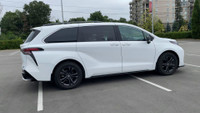 This, is a White 2024 Toyota Sienna with XSE AWD 7-Passenger Package, Featuring:~ Low Mileage~ Compl... (image 8)