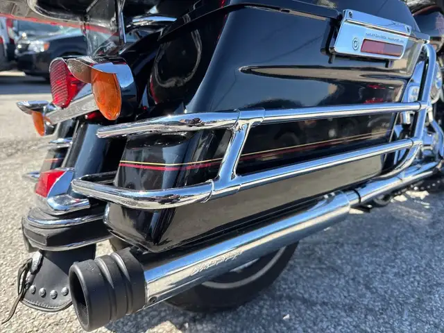 2001 Harley-Davidson Electra Glide Classic ~ ELECTRA GLIDE ~ 88C in Sport Touring in City of Toronto - Image 13