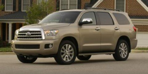 2017 Toyota Sequoia SR5 in Cars & Trucks in Calgary