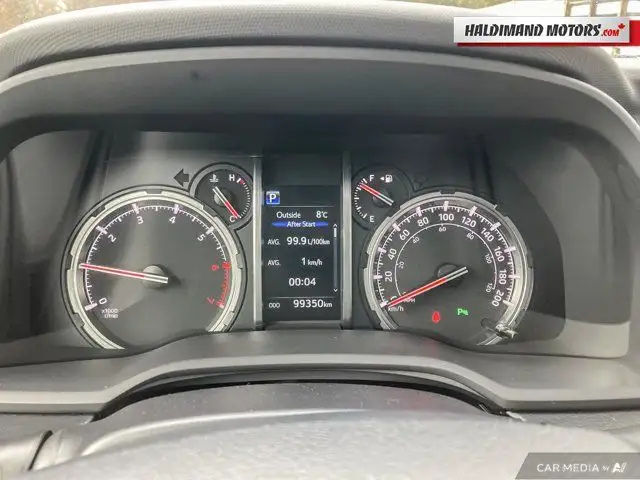 2020 Toyota 4Runner LIMITED in Cars & Trucks in Hamilton - Image 19