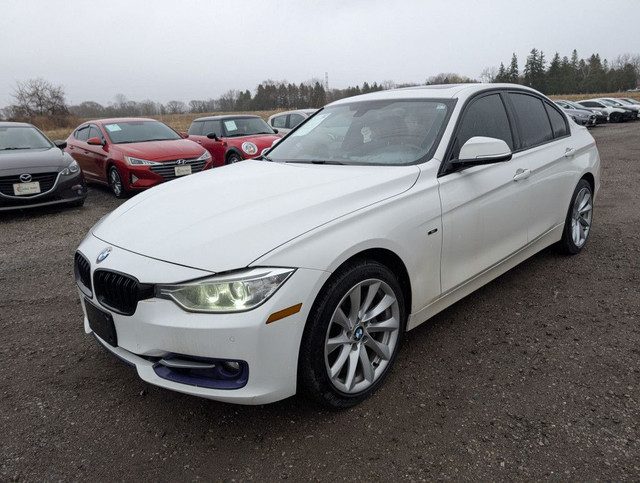 2013 BMW 3 Series 4dr Sdn 335i xDrive AWD in Cars & Trucks in London - Image 3