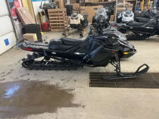 2022 Ski-Doo Summit X w/ Expert Package 850 E-TEC Turbo 154 in Snowmobiles in Brandon - Image 2