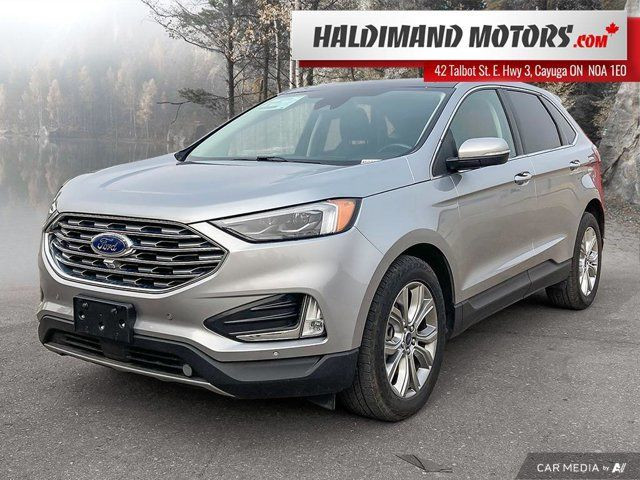 2022 Ford Edge Titanium in Cars & Trucks in Hamilton