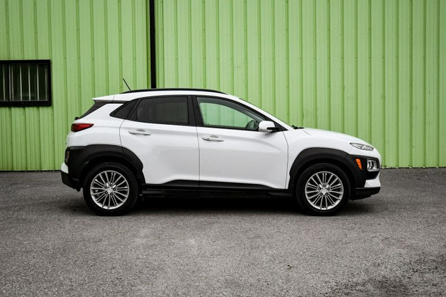 2018 Hyundai Kona 2.0L Luxury AWD • LOW MILEAGE • SUNROOF in Cars & Trucks in Cornwall - Image 2