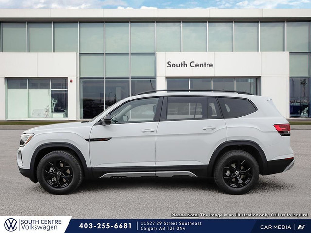 2025 Volkswagen Atlas 2.0 TSI Peak Edition in Cars & Trucks in Calgary - Image 3