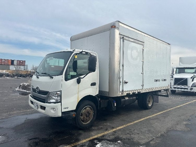 2017 Hino Truck 195 ALUMVAN in Heavy Trucks in Moncton - Image 3