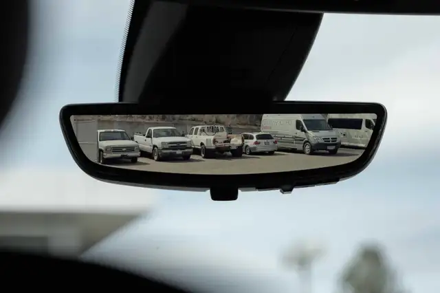 2021 GMC Sierra 1500 Denali 3.0L Duramax, Tech Package, Denali U in Cars & Trucks in Kamloops - Image 20