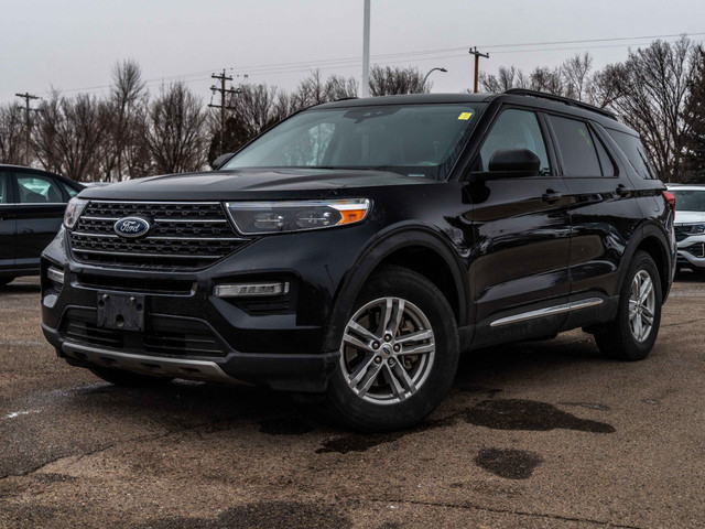 2023 Ford Explorer XLT BLIND SPOT ASSIST/ HTD FRONT SEATS/ BA... in Cars & Trucks in Calgary