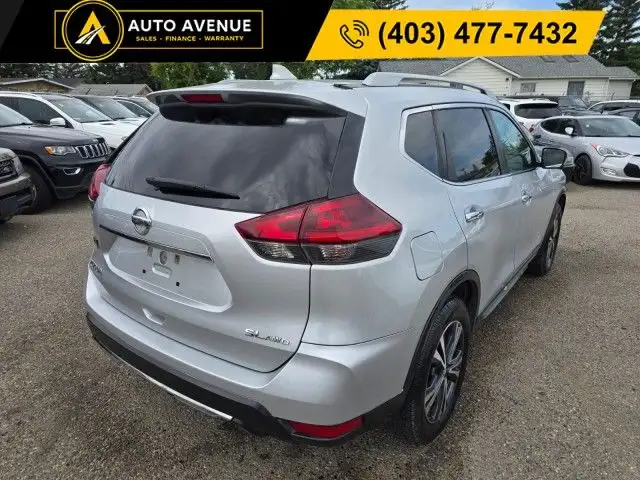 2018 Nissan Rogue SL - HEATED STEERING WHEEL, LEATHER HEATED SEA dans Autos et camions dans Calgary - Image 6