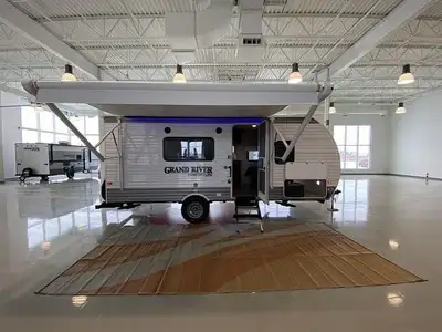 Spring Pre-Owned RV Sale – EXCLUSIVE at CampMart Kitchener Take advantage of limited-time savings on...