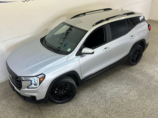 2022 GMC Terrain SLE SLE/AWD/33KM/OFF 1 OWNER GMAC LEASE! in Cars & Trucks in Belleville - Image 2
