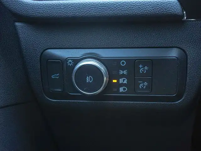 2022 Ford Escape SEL- Pano Roof - Heated Seats - AWD in Cars & Trucks in Barrie - Image 25