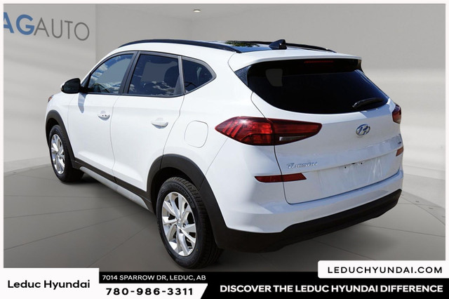 2021 Hyundai Tucson Preferred Moonroof, Heated front and rear se in Cars & Trucks in Edmonton - Image 4