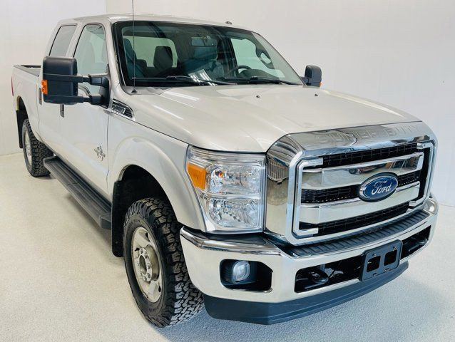 2011 Ford Super Duty F-350 SRW XLT | REAR VIEW CAMERA |  in Cars & Trucks in Regina - Image 2