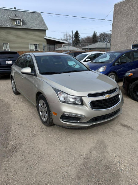 2015 Chevrolet Cruze 4dr Sdn Auto 1LT in Cars & Trucks in Edmonton - Image 3