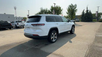 SPECIAL OFFER! This 2025 JEEP GRAND CHEROKEE L LIMITED 4X4 has the following options Capri Leatheret... (image 8)