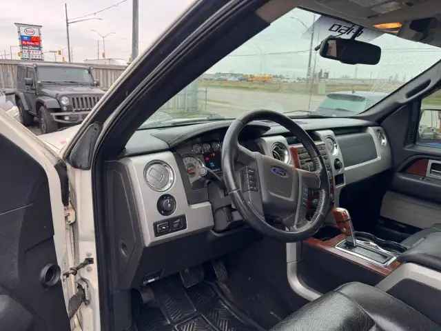 2009 Ford F-150 LARIAT, 4X4, LEATHER, RUNS WELL, AS IS SPECIAL dans Autos et camions dans London - Image 12