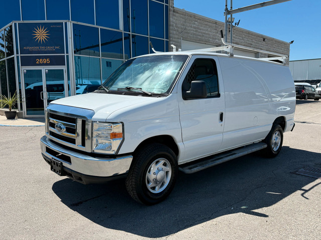 2013 Ford F-250 XL CARGO in Cars & Trucks in Oakville / Halton Region
