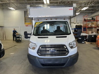 FORD TRANSIT 350 CUBE 14 PIEDS 2017 AVEC DECKCAMION EN PARFAITE CONDITION ET VIENT AVEC UNE GARANTIE... (image 3)