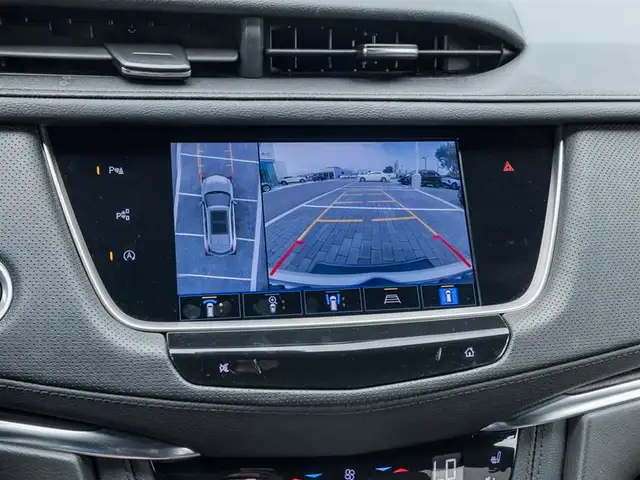 2022 Cadillac XT5 Sport AWD Pano Sunroof | Navi | 360 Backup Cam in Cars & Trucks in Oakville / Halton Region - Image 13