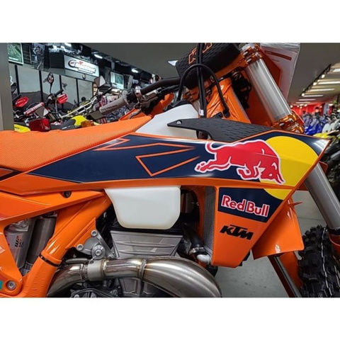 2024 KTM 350 XC-F Factory Edition in Street, Cruisers & Choppers in Calgary - Image 3