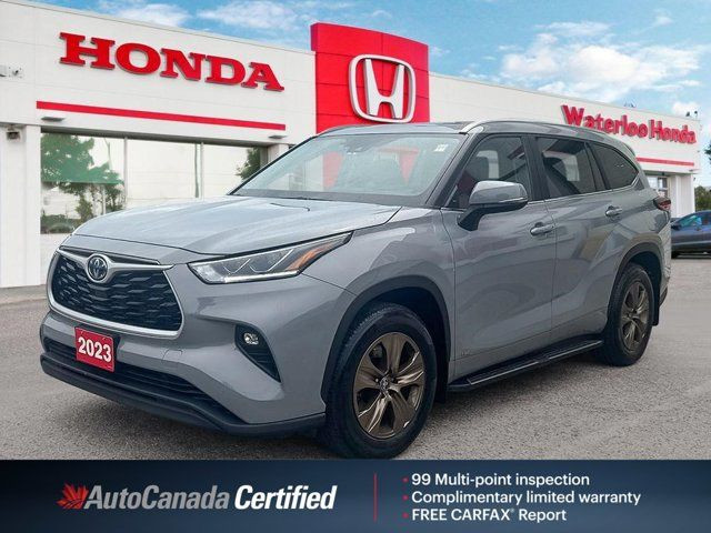 2023 Toyota Highlander Hybrid XLE | AWD | LEATHER | CARPLAY in Cars & Trucks in Kitchener / Waterloo