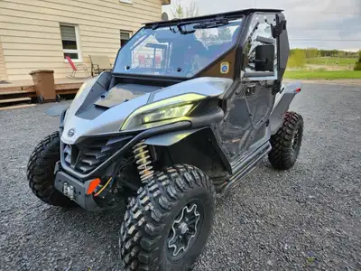 CFMOTO ZFORCE 950 EPS LX 2022 Côte à côte CFMOTO ZFORCE 950 2022 à vendre 9108 km -Cabine complète -...