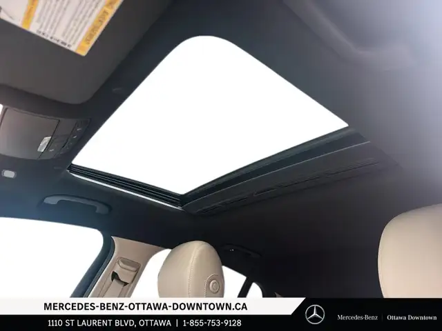 2020 Mercedes-Benz GLC300 4MATIC Coupe dans Autos et camions dans Ottawa - Image 16