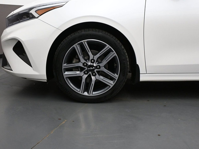 2023 Kia Forte EX+ Kia Certified I Sunroof I Apple CarPlay & And in Cars & Trucks in City of Halifax - Image 4