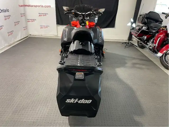 2019 Ski-Doo Renegade Enduro 850 E-TEC $46 WEEKLY/$0 DOWN/4,373  in Snowmobiles in North Bay - Image 12