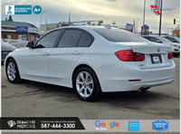 2L 4-CYLINDER ENGINE, LEATHER, SUNROOF, LARGE TOUCHSCREEN, RWD, KEYLESS ENTYR, PUSH START, AND MUCH... (image 5)