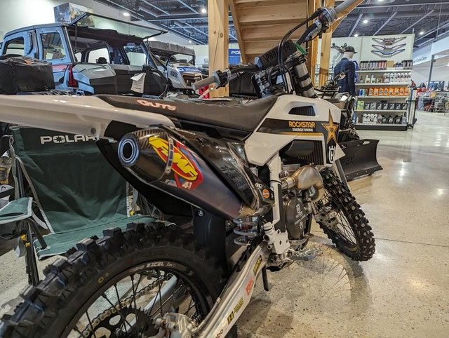 2024 Husqvarna FC 250 Rockstar Edition in Other in Winnipeg - Image 2